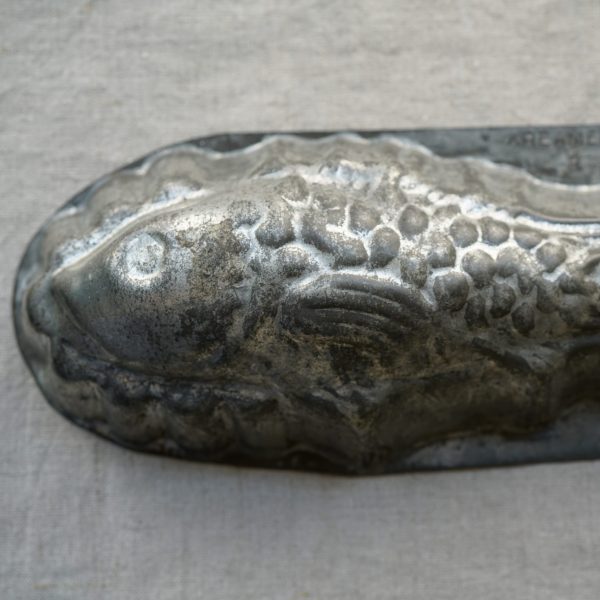 Metal Fish Mold