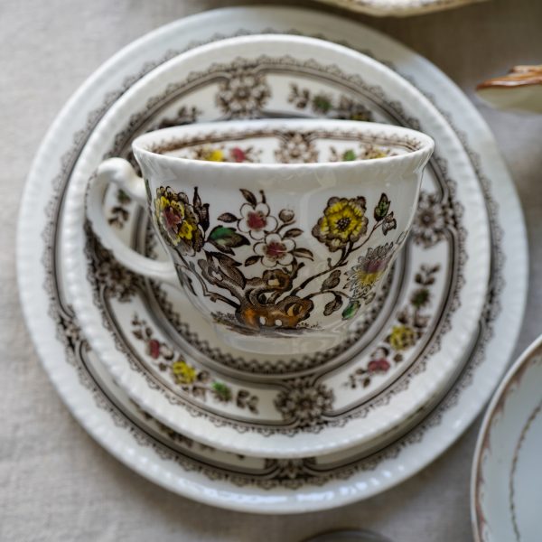 Teacups 3sets + plates - Image 4