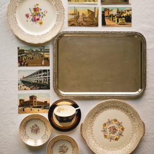 American Creamy Postcard Past