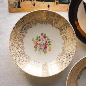 22K Royal China Inc. 1950s (2 bowls)