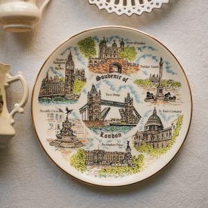 Souvenir Plate of London